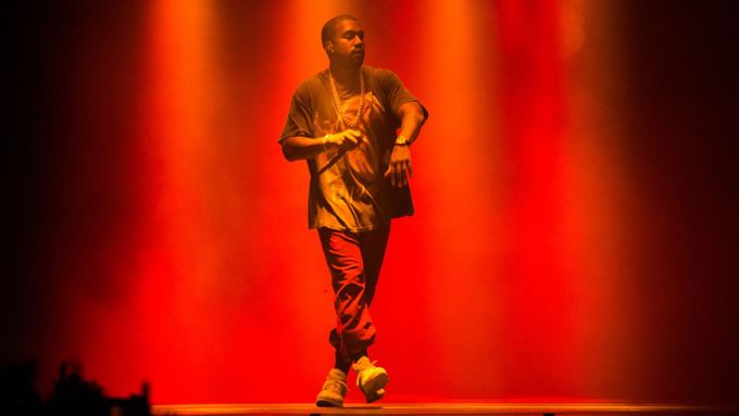 Album Ye přerušuje šňůru perfektních desek Kanyeho Westa (na snímku), započatou jeho debutem z roku 2004.