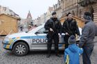 Policisté během Vánoc zvýší bezpečnostní opatření. Nasadíme dlouhé zbraně, tvrdí