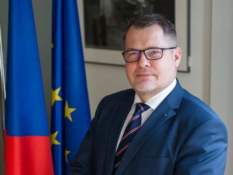 Vláda odvolala českého velvyslance v Rusku Vítězslava Pivoňku. Skončí na konci května