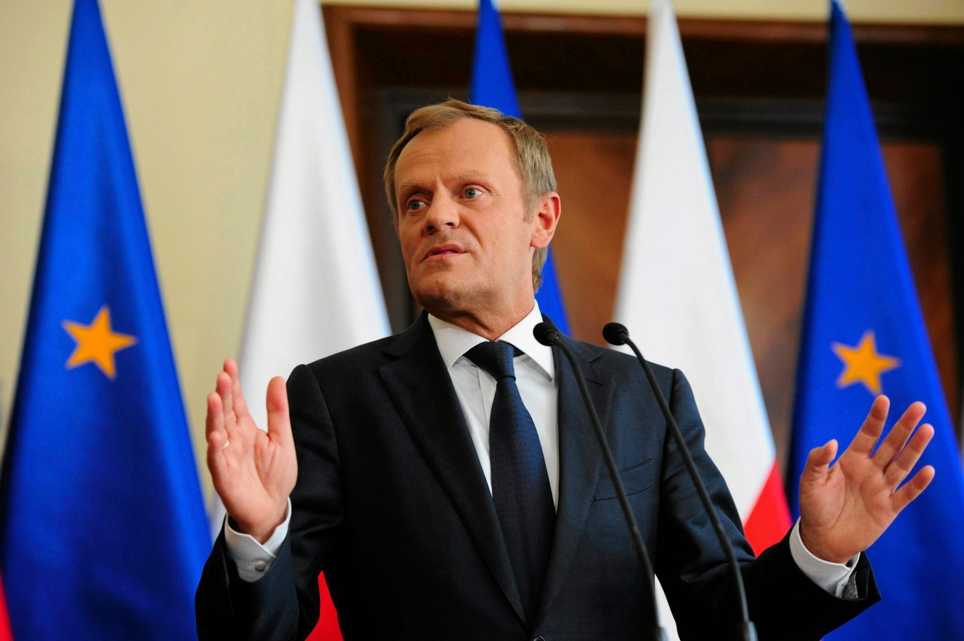 Polský premiér Donald Tusk v pondělí na tiskové konferenci uvedl, že nemá důvod k odvolání ministra vnitra.