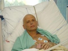 Alexandr  Litviněnko na smrtelné posteli..