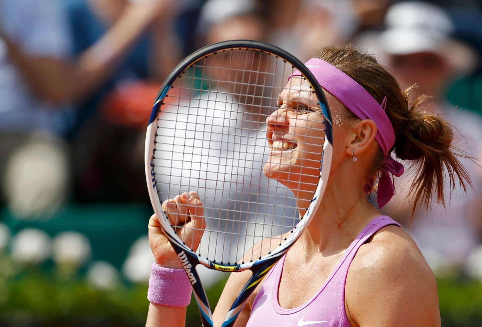 Lucie Šafářová slaví postup do semifinále French Open 2015