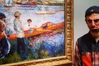 Podle lidí na sociální síti byl Renoir břídil a mazal. Žádají odstranit jeho díla z galerií
