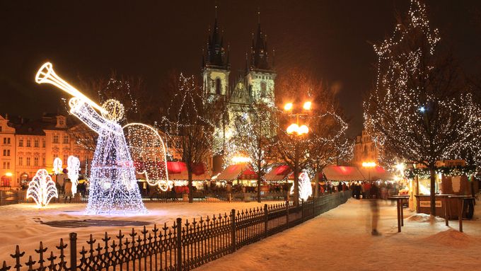 Vánoční výzdoba v Praze. (ilustrační foto)