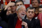 Soudce v Brazílii rozhodl zmrazit konta populárního exprezidenta Luly, kterému hrozí vězení
