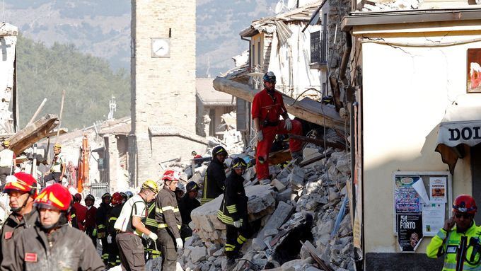 Zemětřesení v Itálii.