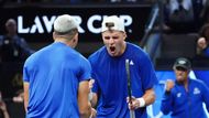 Jakub Menšík s Carlosem Alcarazem ve čtyřhře na Laver Cupu 2025