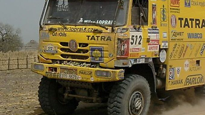 Aleš Loprais s Tatrou na trati Rallye Dakar.