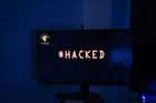 Klienti českých bank čelí útoku na hesla. Hackeři z Indie nasazují zrádné homoglyphy