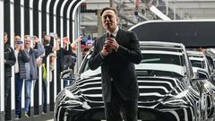 Tesla továrna Berlín otevření 2022