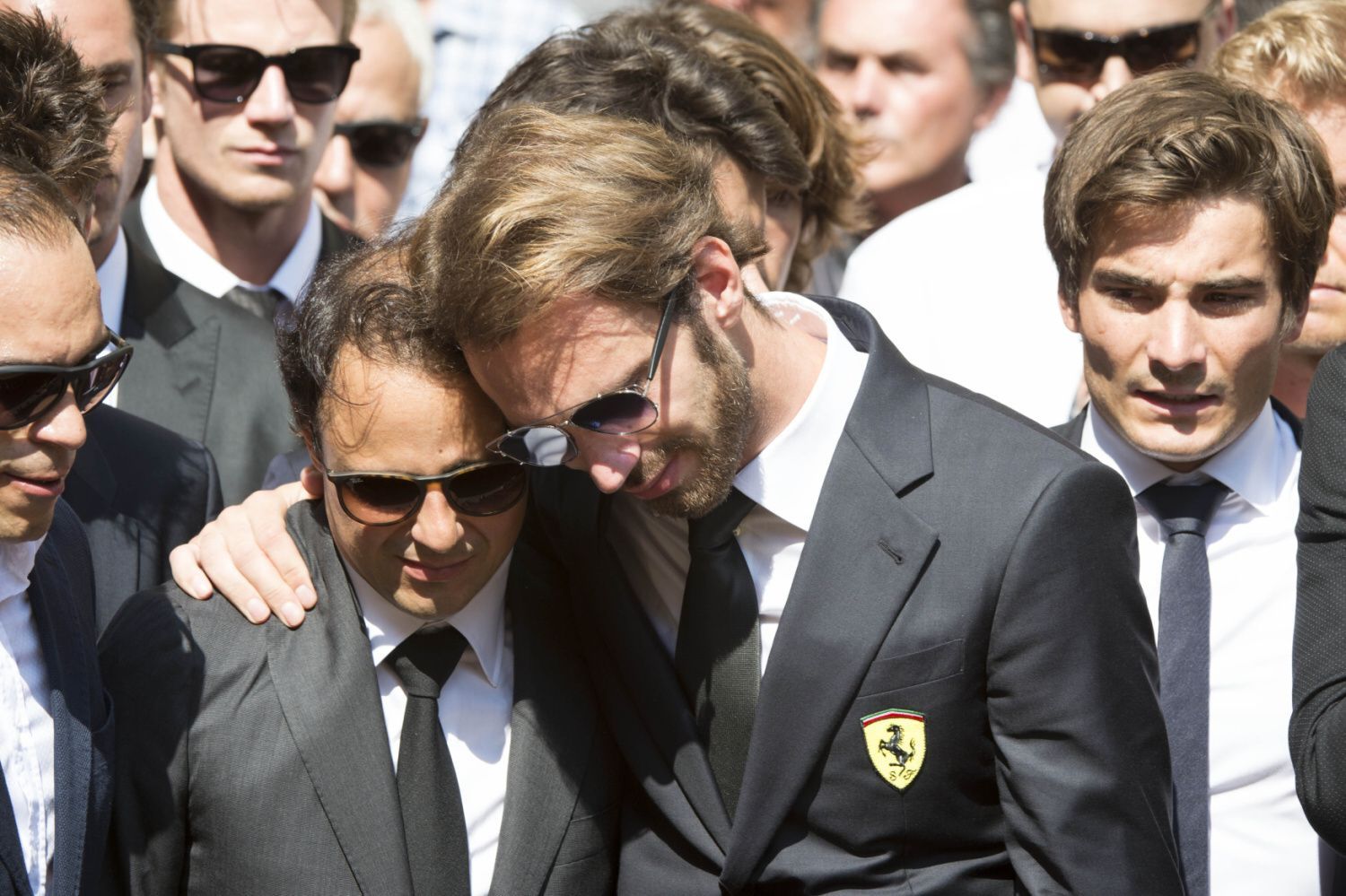 Pohřeb Julese Bianchiho: Felipe Massa a Jean-Eric Vérgne