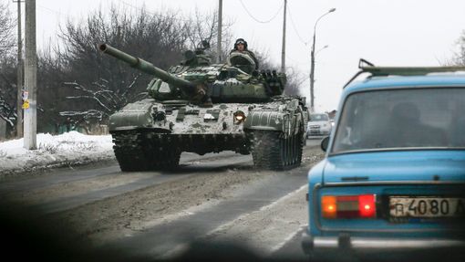 Tank separatistů nedaleko Doněcka.