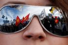 Rusové demonstrují, v Moskvě se jich sešlo až 120 tisíc