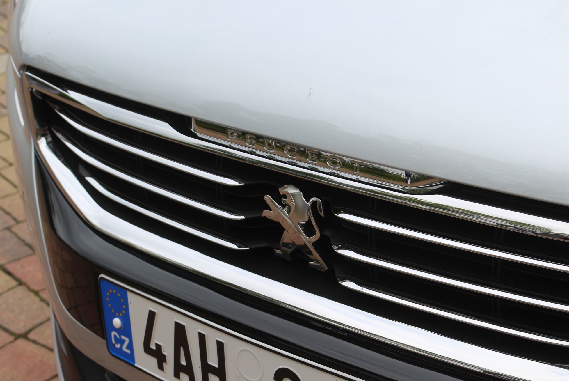 Peugeot logo - model 508 z roku 2014