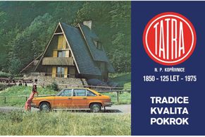 Plakáty a prospekty ukazují, jak se prodávaly osobní vozy Tatra. Mapuje je nová kniha