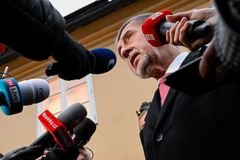Babiš obhájil post předsedy ANO, ve volbě neměl protikandidáta