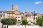 Italské městečko trápí odliv obyvatel, starosta prodává vybavené domy za 250 tisíc