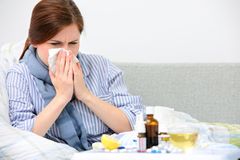 Chřipková epidemie v Česku posiluje. Nemocných stále přibývá, hlavně mezi dětmi