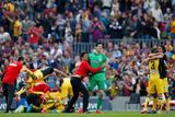 K titulu stačilo madridskému týmu uhrát remízu 1:1 na Nou Campu. Barceloně chyběl k zisku mistrovského poháru jeden jediný gól.