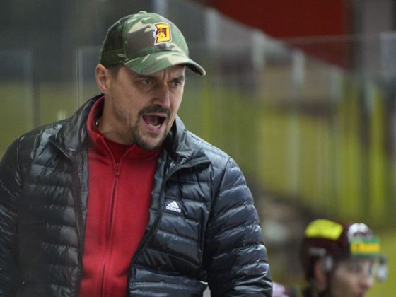 MS 2001 a Viktor Ujčík Jihlava vs. Kladno, třetí finále Chance ligy 2020-21