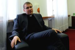 Sekretářem biskupské konference bude od října litoměřický vikář Přibyl