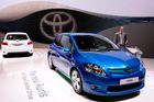 Další pokuta pro Toyotu? Vadná auta svolává moc pomalu