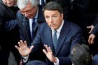 Šéf italských demokratů Renzi oznámil rezignaci na svou funkci. Naše místo je v opozici, vzkázal