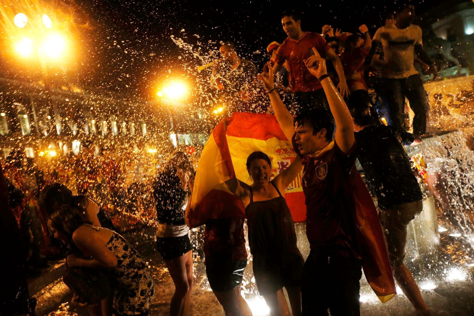 Fanoušci Španělska slaví titul na Euru 2012