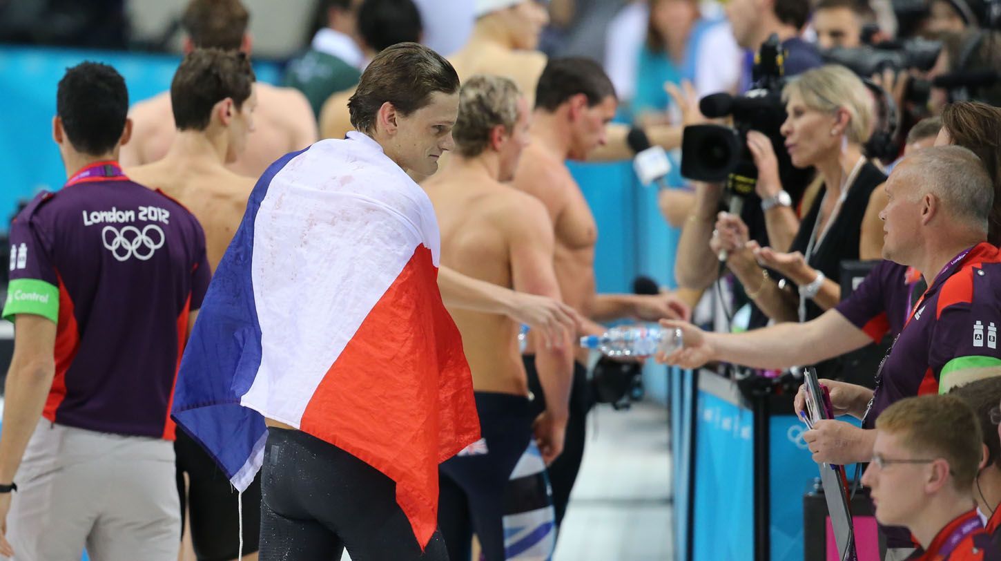 Francouzský plavec Yannick Agnel po vítězství na OH v Londýně 2012