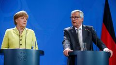Merkelová a Juncker