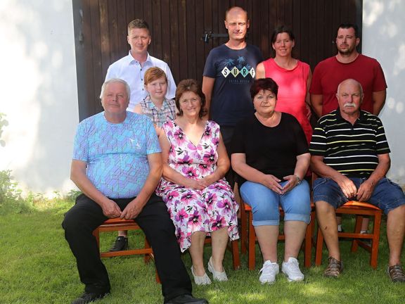 Rodina Terčových z farmy Borek získala v soutěži 3. místo. I oni dokázali vybudovat prosperující hospodářství, které má spoustu spokojených zákazníků a příznivců.