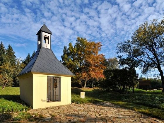 Umíř: Jak se tam dostanete? Tipy na výlety - naučné stezky - Umíř