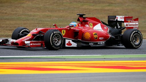 Ferrari Formula One driver Fernando Alonso of Spain drives during the Spanish F1 Grand Prix at the Barcelona-Catalunya Circuit in Montmelo, May 11, 2014. REUTERS/Juan Med
