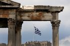 Řekové: Co nám hrozí? Čas bez eura, možná i konec demokracie