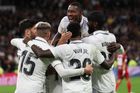 Radost fotbalistů Realu Madrid v zápase španělské ligy proti Seville
