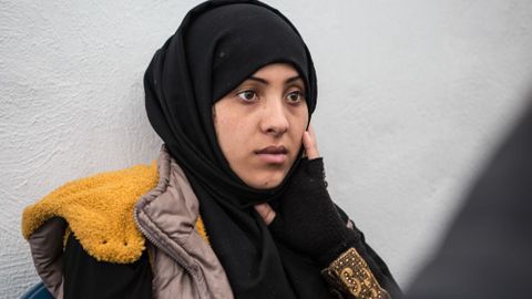 Ženy bojovníků ISIS? Měly se jako šlechta, mohou vychovat další generaci džihádistů, říká Kutilová