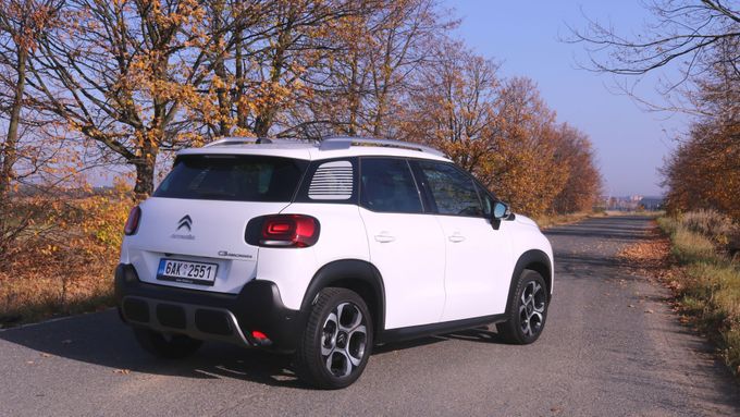 Citroën začal prodávat C3 Aircross, malé městské SUV, které vzhledově rozhodně není tuctové.