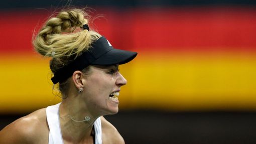 Fed Cup, finále 2014: Angelique Kerberová v zápase s Petrou Kvitovou
