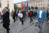 Václav Klaus mladší při Svatováclavském pochodu centrem Brna.