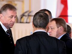 Premiér Mirek Topolánek se zastavil s lidoveckým místopředsedou Poslanecké sněmovny Janem Kasalem.