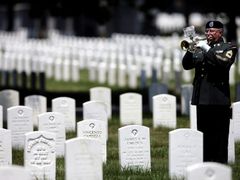 Vojenský hřbitov v Arlingtonu.