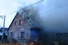 Čtyři děti a jeden dospělý zemřeli při požáru v obci Richnava na Slovensku