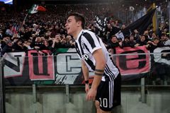 Dybala v nastavení rozhodl o výhře Juventusu na hřišti Lazia