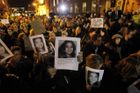 Irové protestovali proti zákonu, který povoluje potraty