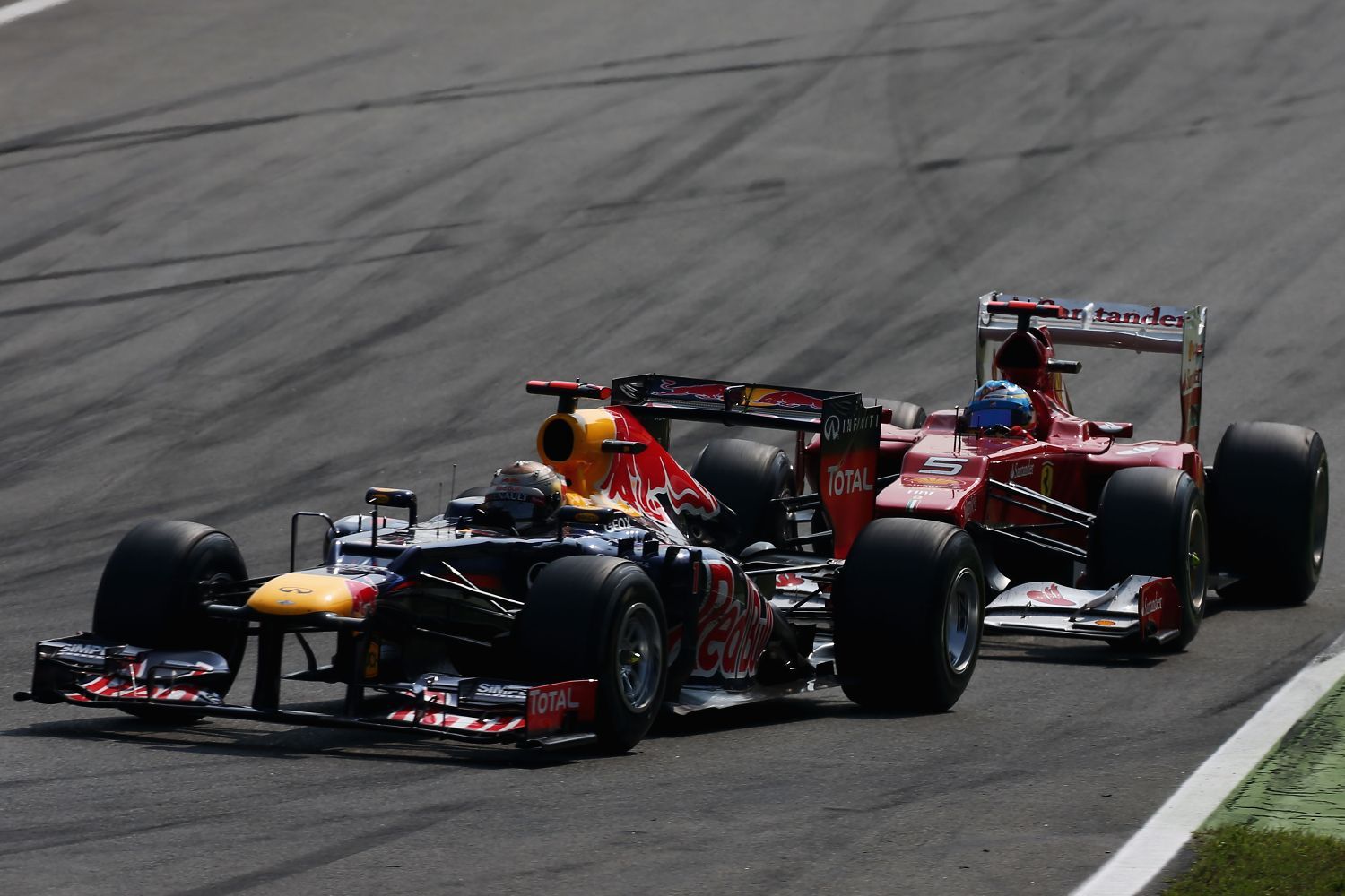 Sebastian Vettel a Fernando Alonso