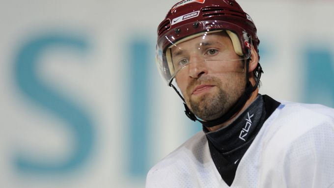 Hokejový útočník Jan Hlaváč se stěhuje z Ameriky do Česka, ve druhé lize pomůže Vrchlabí.