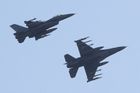 Rusko poslalo stíhačky k Minsku. Reaguje na F-16 v Polsku