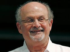 Salman Rushdie převyprávěl Dona Quijota.