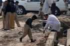 V Pákistánu zaútočili sebevražední atentátníci. Při dvou výbuších zemřelo nejméně šest lidí