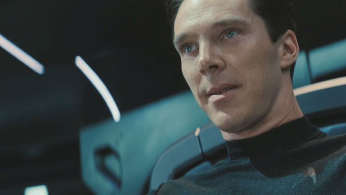 Benedict Cumberbatch v kapitánském křesle